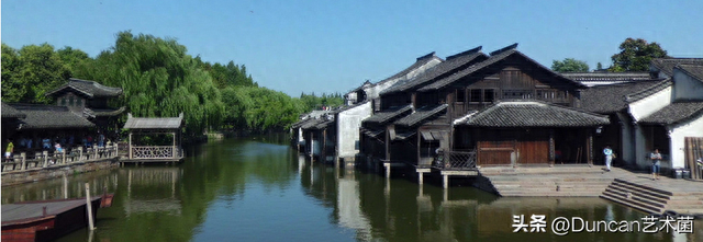 “千年古镇，古朴水乡”，乌镇皇冠假日酒店！