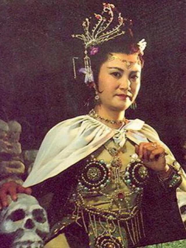 三打白骨精是第几回，三打白骨精在第几回（三打白骨精是哪三回）