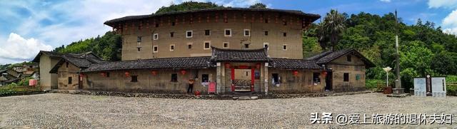 永定土楼和南靖土楼哪个好，福建永定土楼和南靖土楼哪个好（该去永定、南靖、还是华安）