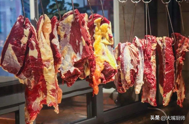 牛腩是牛的哪个部位，牛腩是牛的哪个部位,是否很臭（行家专吃这“4块肉”）