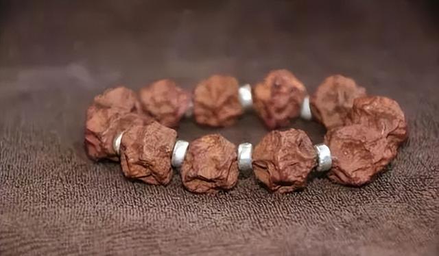 菩提代表什么意思，这玩意儿叫金刚却不是金刚（19颗菩提代表什么意思）