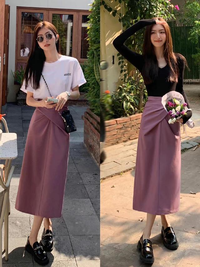 紫色裙子配什么颜色上衣，紫色裙子搭配什么颜色的上衣好看（参考这3种实用搭配公式）