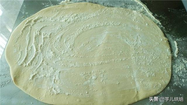 馒头干怎么做才酥脆，怎么把馒头干炸的酥脆（放干面粉的比例是关键）
