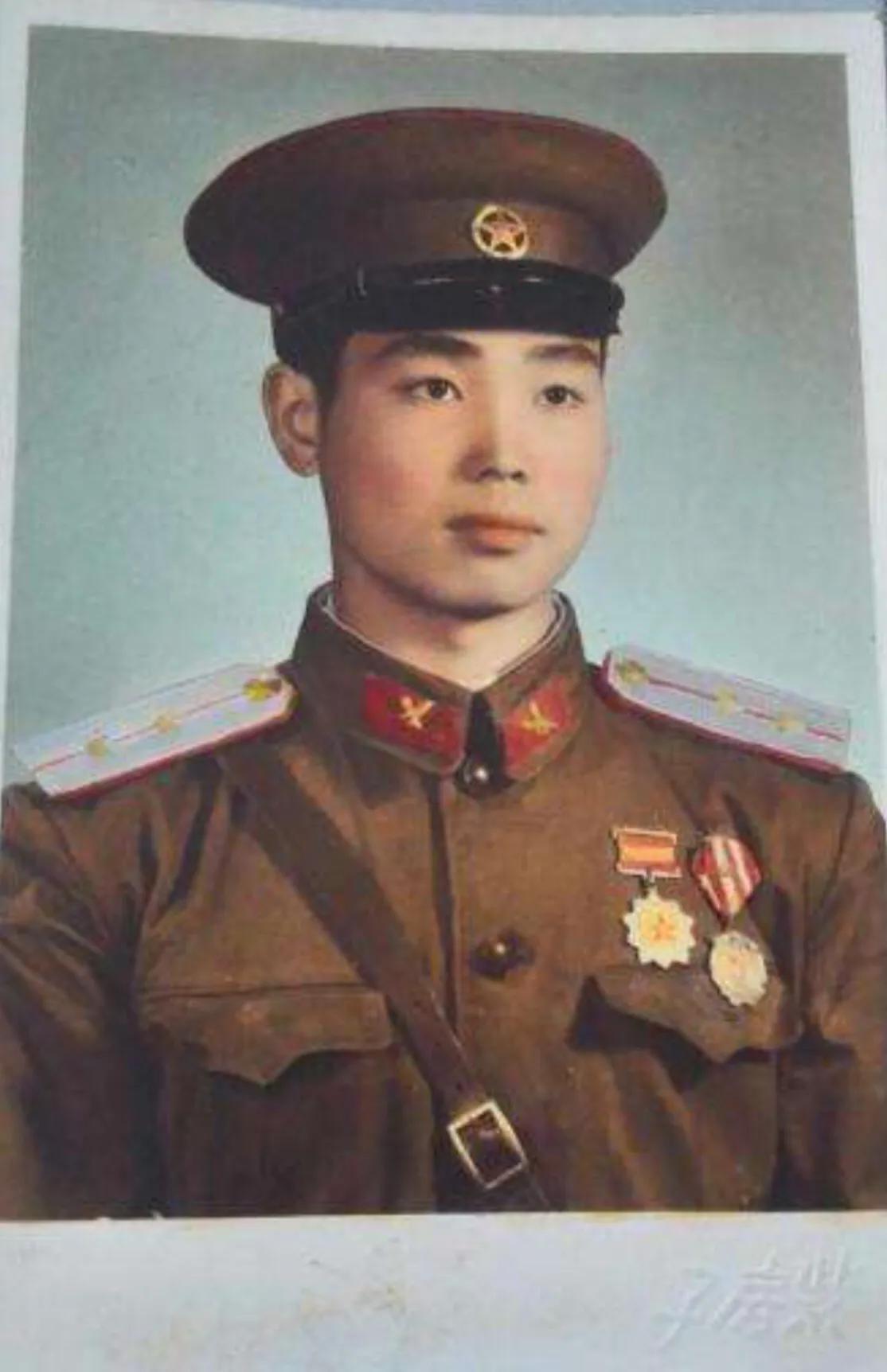 军服图片(建国初期的共和国军人) - 赤虎壹号