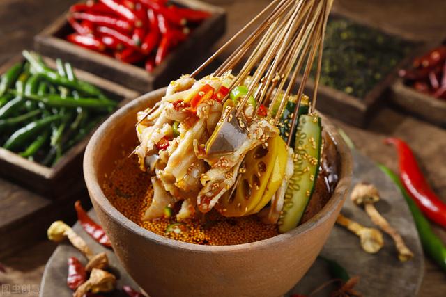 适合唱给自己的歌有哪些，自己适合唱什么歌（这份适合一个人去的旅行清单）