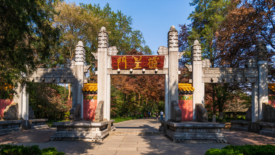 钟山风景区门票多少钱(南京一日游攻略自由行) - 价格百科