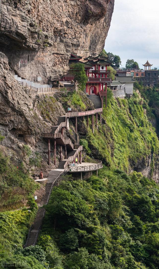 中国标志性建筑，中国标志性建筑有哪些（中国12处最美的悬崖上建筑）