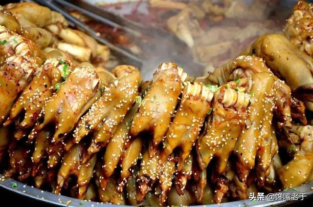 羊蹄子怎么做好吃，酱羊蹄的做法 最正宗的做法（西北人喝酒必上的5个“硬菜”）