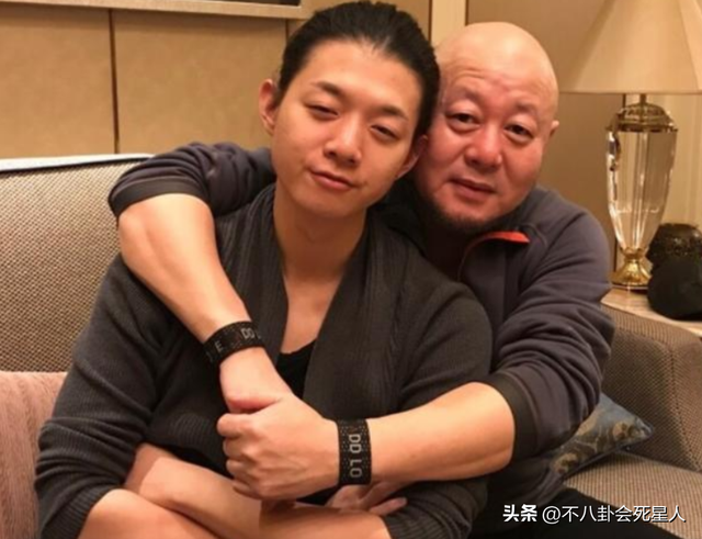 中国民谣歌手有谁，中国民谣歌手有哪些（这20位90年代内地男歌手）