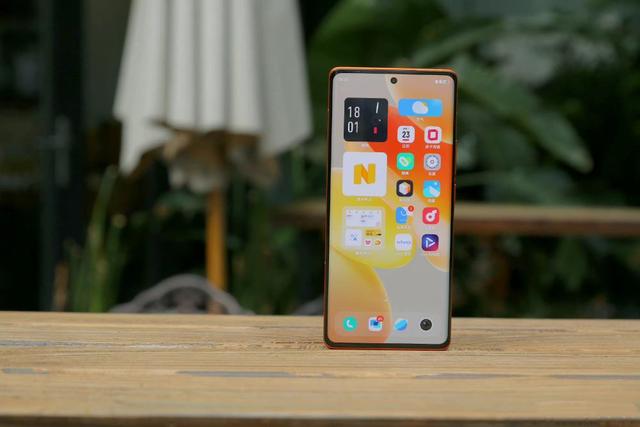vivo手机怎么刷机，vivo手机如何进入刷机模式（全方位解读VIVO最新一代旗舰机的综合性能）