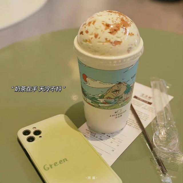 QQ/朋友圈背景图，qq朋友圈背景图怎么一直保存（温暖治愈冬日朋友圈背景图）