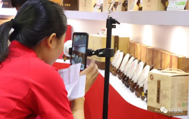 茶行业开启新零售模式，茶叶零售怎么做（茶叶零售终端转型升级路在何方）