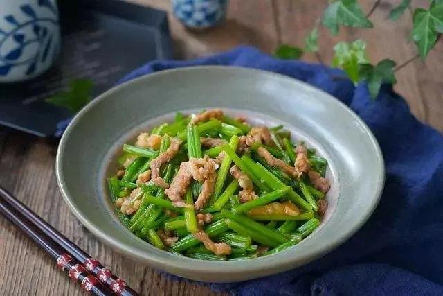 上肉是指猪的哪个部位，猪上肉是什么部位（猪身上最好吃的3个部位）