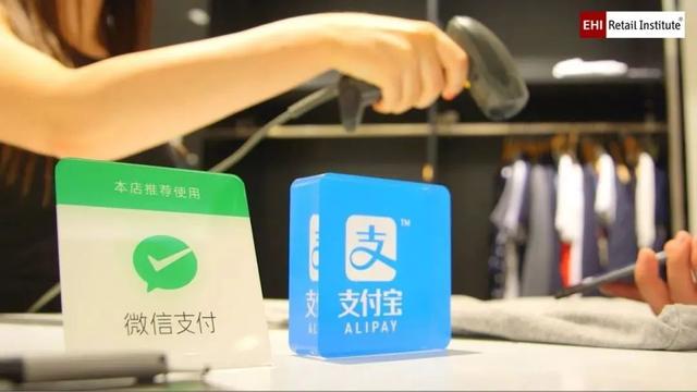 iphone7怎么滚动截长图，iPhone7怎么下拉滚动截屏（网友：我钱呢...）