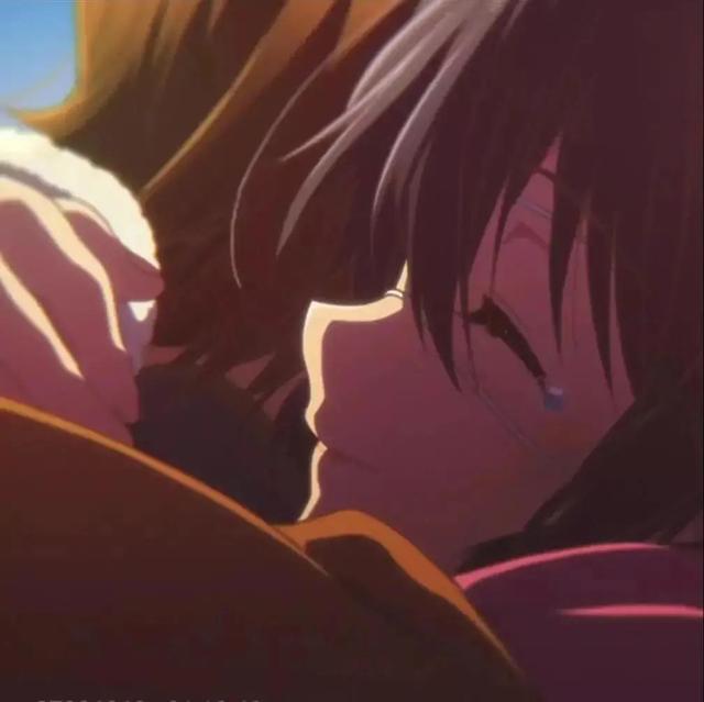 中二病女生特点，中二病也要谈恋爱／动漫女生头像微信（精选中二病也要谈恋爱动漫情侣头像大全）