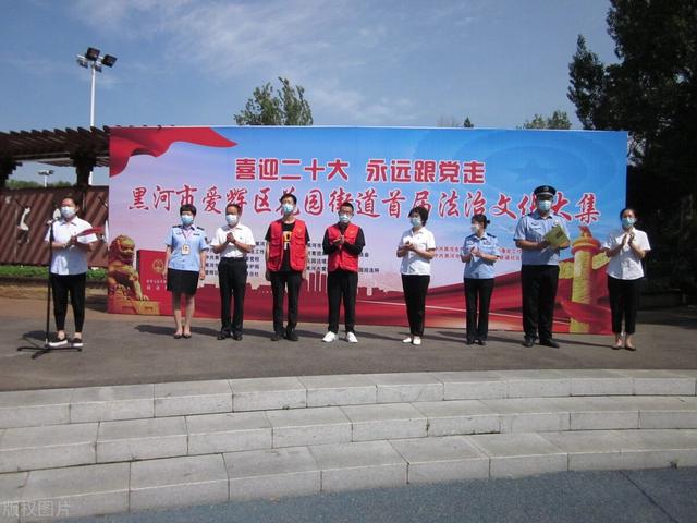 社区工作人员属于什么编制，社区工作者是什么编制（社区工作者一职难求）