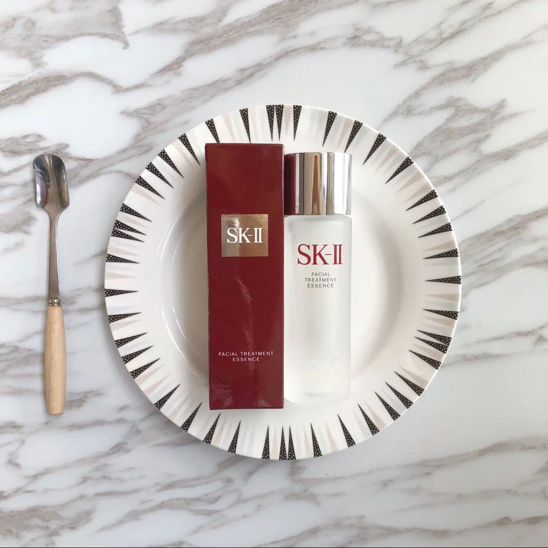 几款好用的保湿抗皱面霜，保湿抗皱护肤品哪个牌子好（值得无限回购的5款“保湿水”推荐）