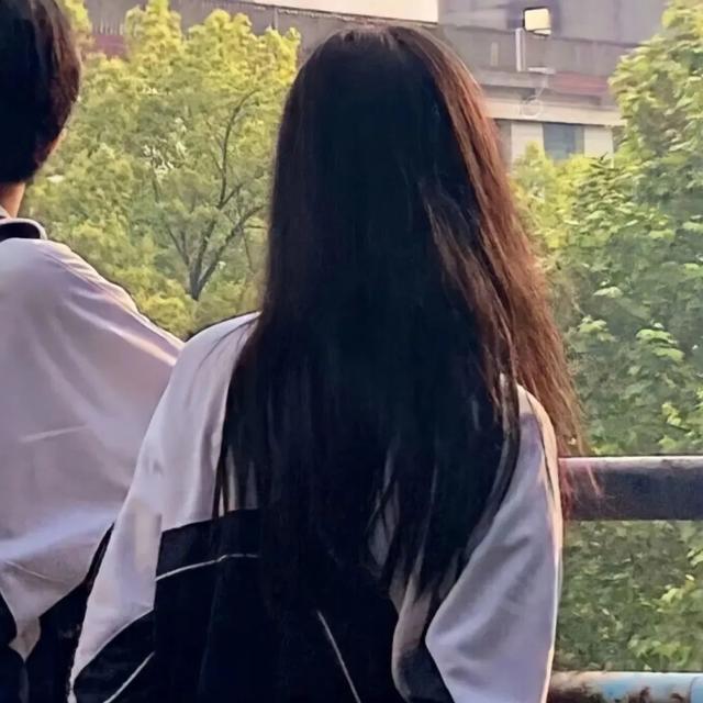 是心动啊?（怦然心动情头），微信头像，是心动啊?（怦然心动情头）（情侣头像丨情侣头像 怦然心动）