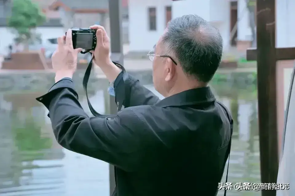 60岁退休了，干点啥不累，还有点收入？