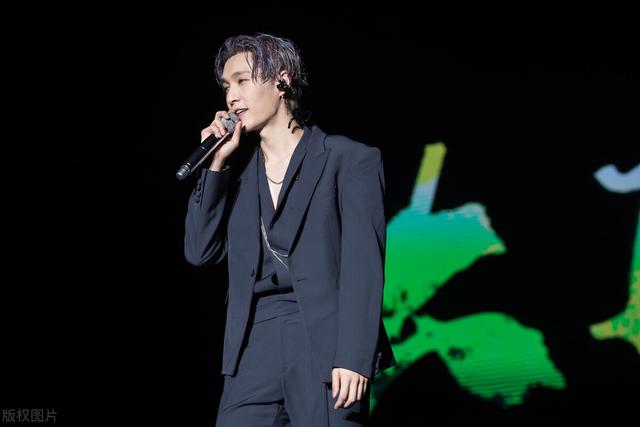 祈福 雅安，微信头像，祈福 雅安（三观比五官还正的男人有多耀眼）