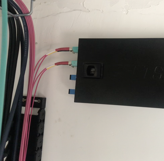 光纤分光器，光纤分光器线可以随便插吗（说说宽带师傅的隐藏菜单）