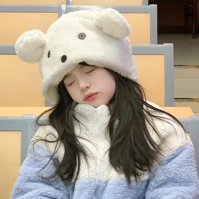 昵称女生简短好听霸气，2022最火网名（网名‖女生霸气昵称）