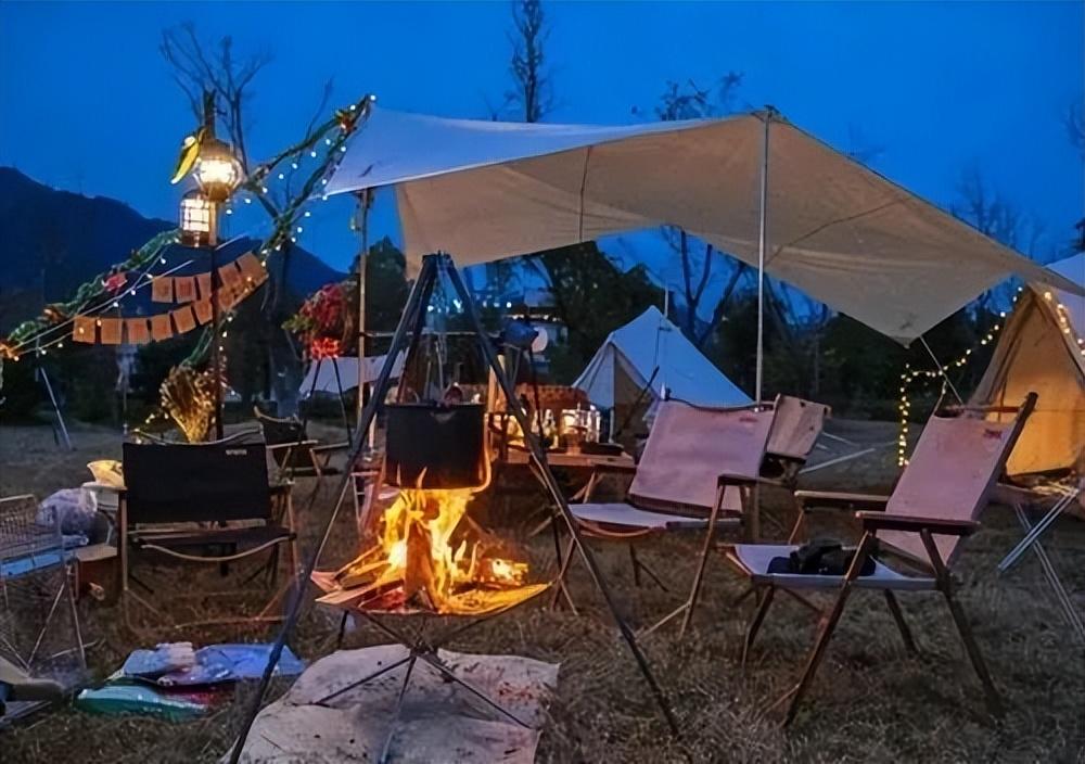 装b不成反被x经典案例（住进房车）