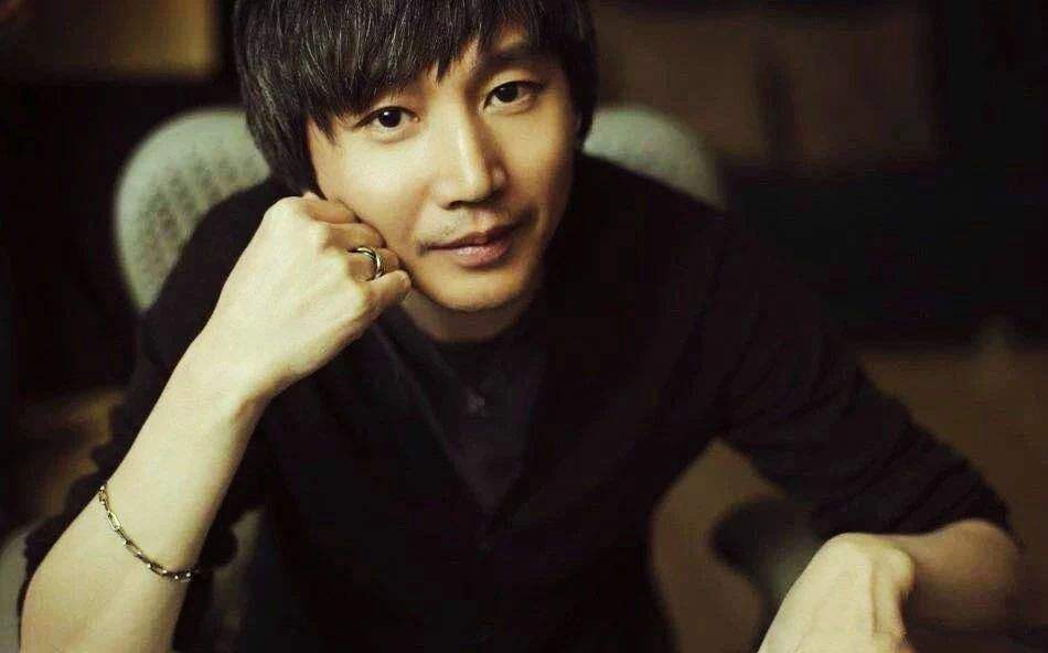 国民女神高圆圆五段恋情，高圆圆的变化太过明显