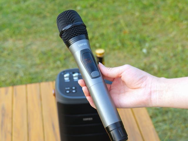 哪有美化声音的唱歌软件，去歌声的软件（用了一台户外露营的音箱）