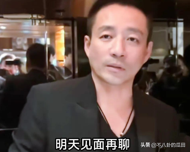 最新娱乐明星八卦，近十年娱乐圈都有哪些八卦（女星生子、顶流结婚、陪睡领导）