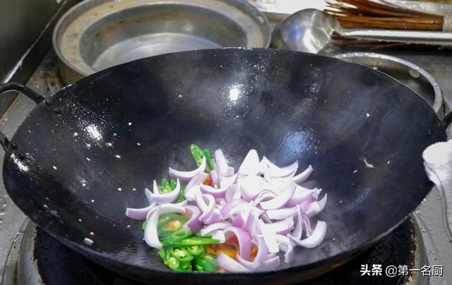 家庭实用菜谱大全，家常菜谱大全（建议多吃这5道“家常菜”）