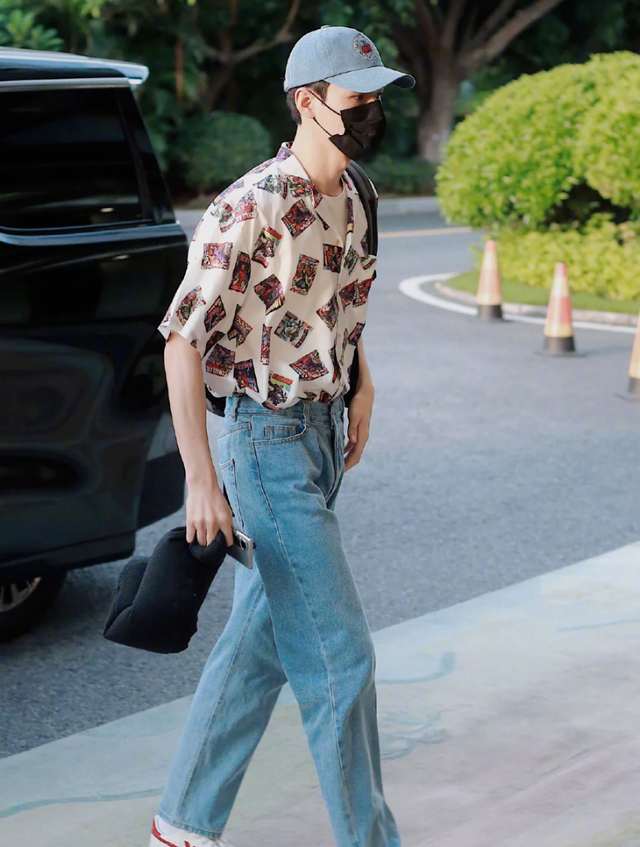 井柏然女朋友，井柏然现在有女朋友吗（这俩顶流终于瞒不住了）