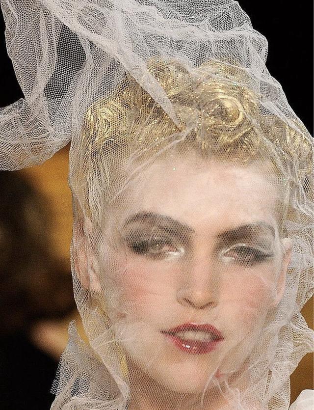 混圈图，什么是混圈婊（顶级化妆师Pat出手）