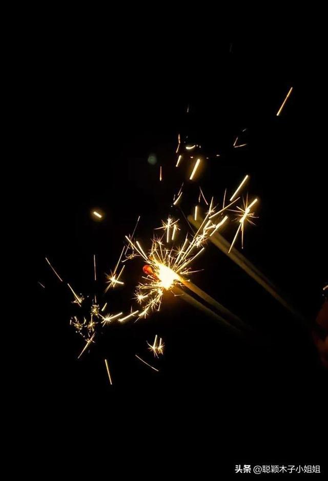 喜欢一个人但是不可能在一起该怎么办，爱上一个人又不能在一起怎么办（感情中如果遇到不爱但合适的人）