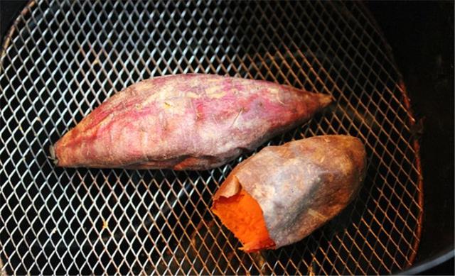 烤箱工作原理，烤箱和微波炉的区别（还有没有必要买空气炸锅）