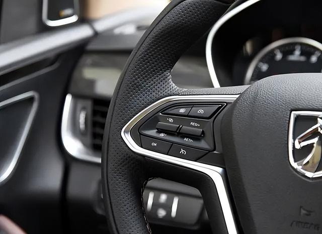 汽车定速巡航怎么使用，汽车定速巡航怎么使用方法（根本不知道汽车定速巡航该咋用）