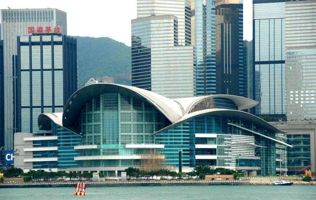 香港回归哪一年，香港回归是哪年哪月（1997年香港回归场景如何）