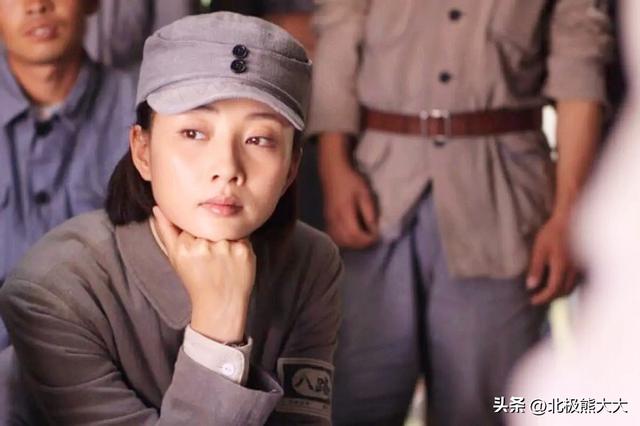 殷桃主演过的电视剧，黄晓明和殷桃一起演的是哪部电视剧（“不老水蜜桃”殷桃的上位史）