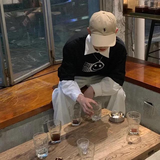 男生头像不露脸，男生头像 | 不露脸系列微信（不露脸男头）