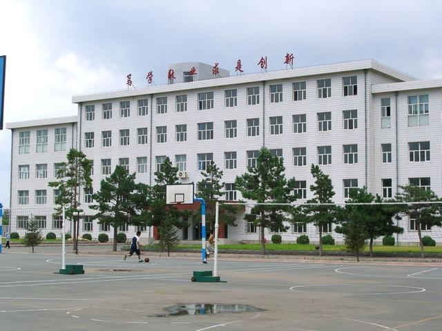 吉林省工程技术学校，吉林有哪些大学？吉林所有的大学名单汇总（吉林工程技术师范学院）