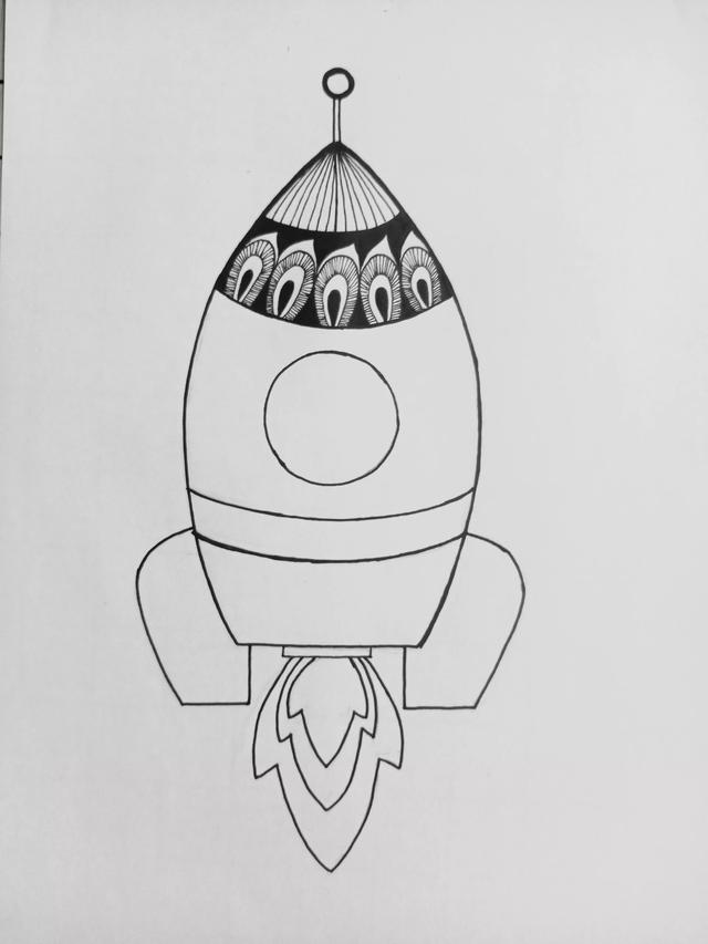 火箭画（火箭画法），科技火箭画创意简介50字（《小火箭》线描画绘画过程）