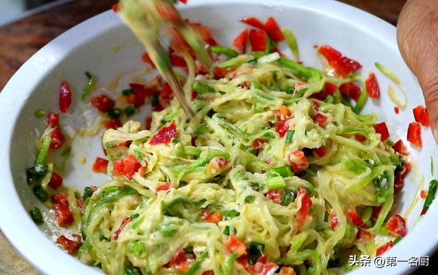 早餐食谱简单快速做法，早餐食谱简单快速做法面条（早餐少吃包子、油条）