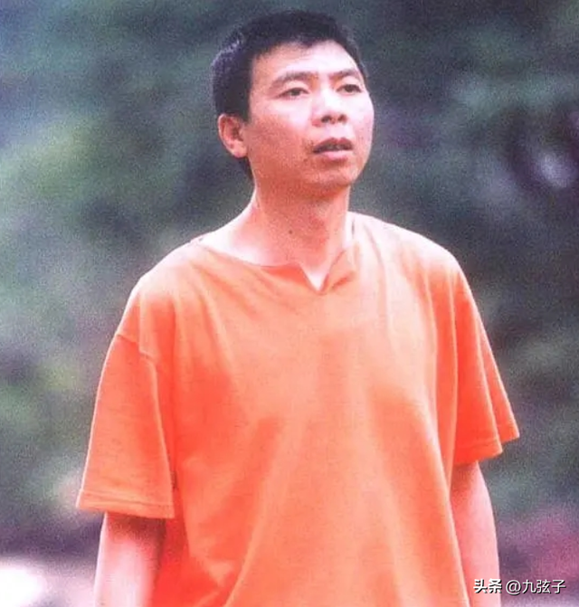 冯小刚为什么叫冯裤子，为啥管冯小刚叫冯裤子（冯小刚还是当初的“冯裤子”）