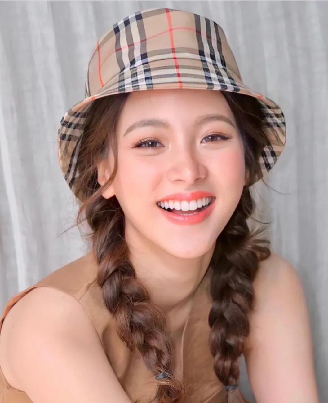 mn 美女(5位中泰混血绝世美女) - 赤虎壹号