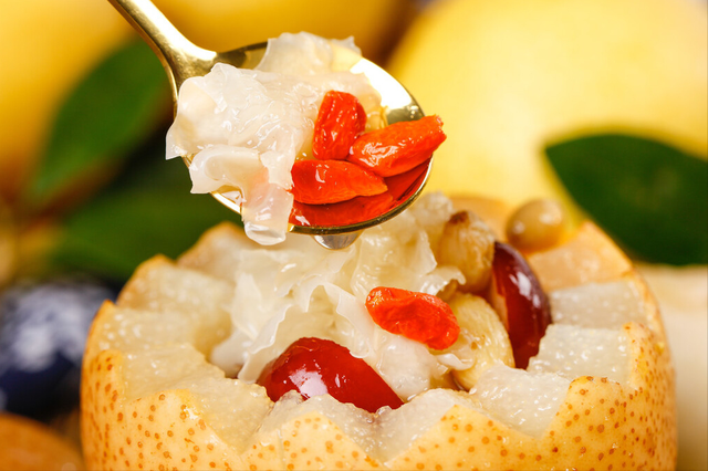 水蜜桃是几月份的水果，水蜜桃是什么季节的（老话说“入秋啃3果）