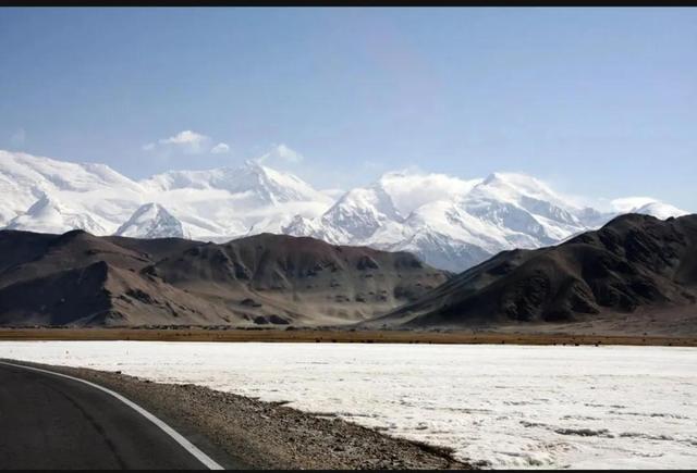 我国最西端位于新疆的什么高原，我国最西端位于新疆自治区的什么高原（中国最西端领土帕米尔高原）