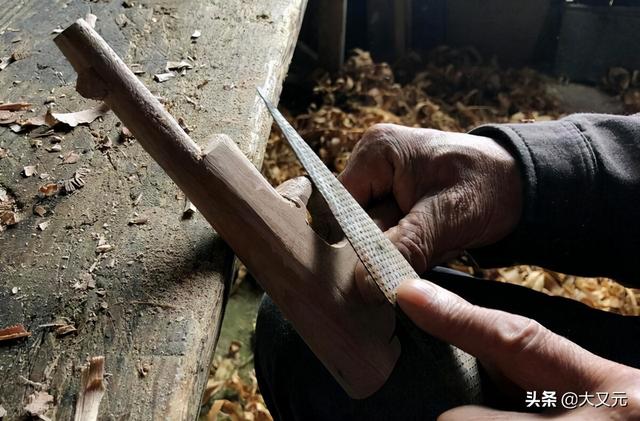 枪版是什么意思，从全民持枪到全国禁枪