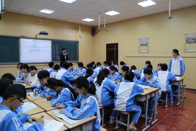 私立学校和公立学校有什么区别，私立高中学校有学籍吗（私立和公立学校区别明显）