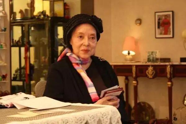 李香兰是谁，李香兰是谁我的外婚妻（音乐故事之《李香兰》）