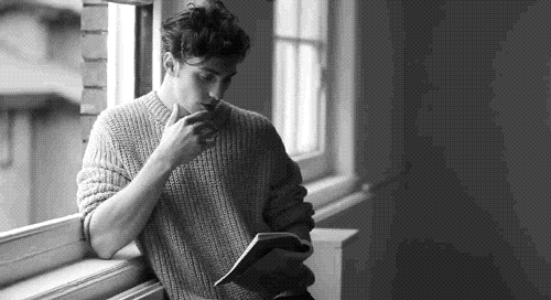 芳心纵火犯是什么意思，芳心纵火犯的梗出自哪儿（如何成为妹子都喜欢的“芳心纵火犯”）